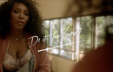 Serena Williams shows off her body in new bra commercial