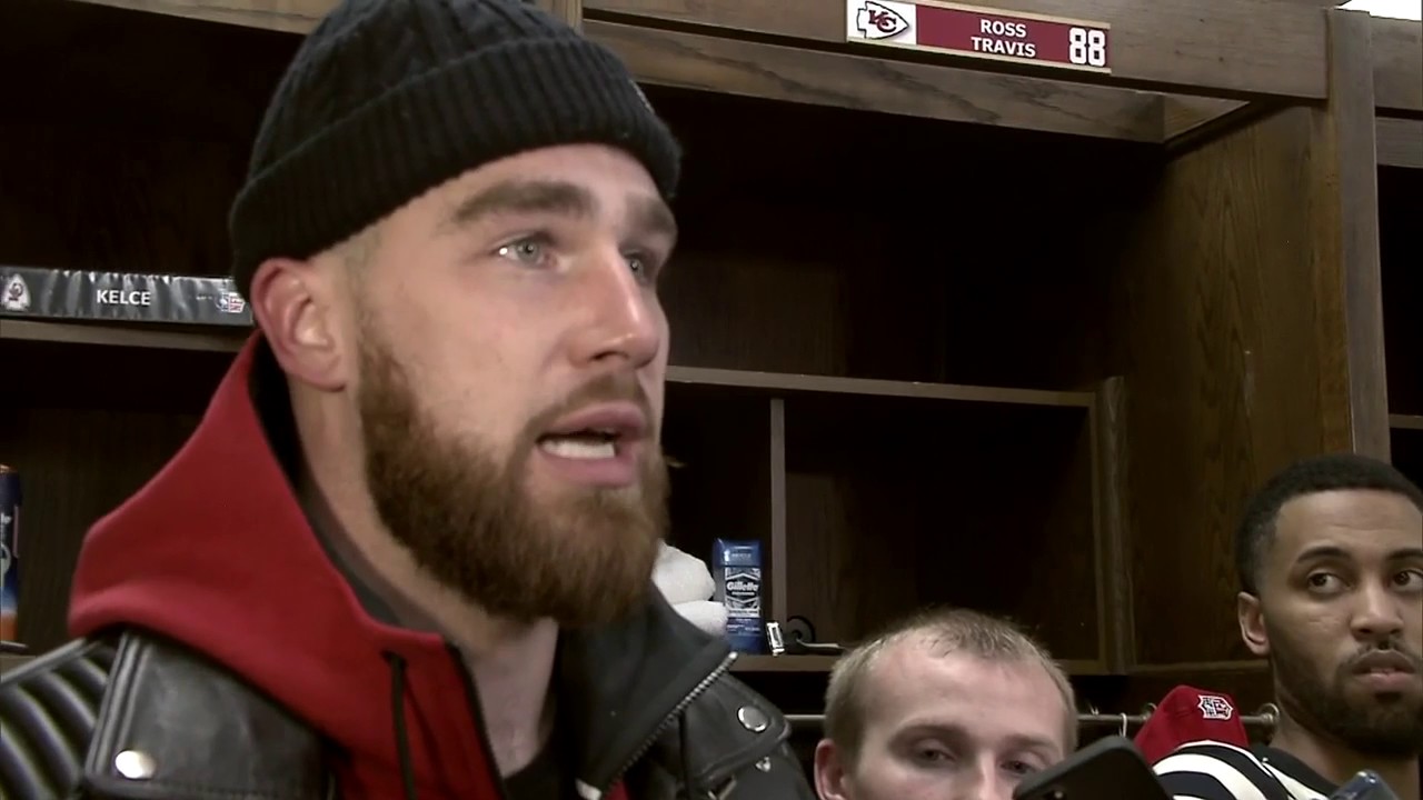 Travis Kelce says NFL ref shouldn't even be allowed to work at Foot Locker