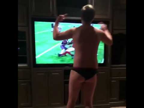 Atlanta Falcons fan loses his mind & his clothes over Super Bowl loss
