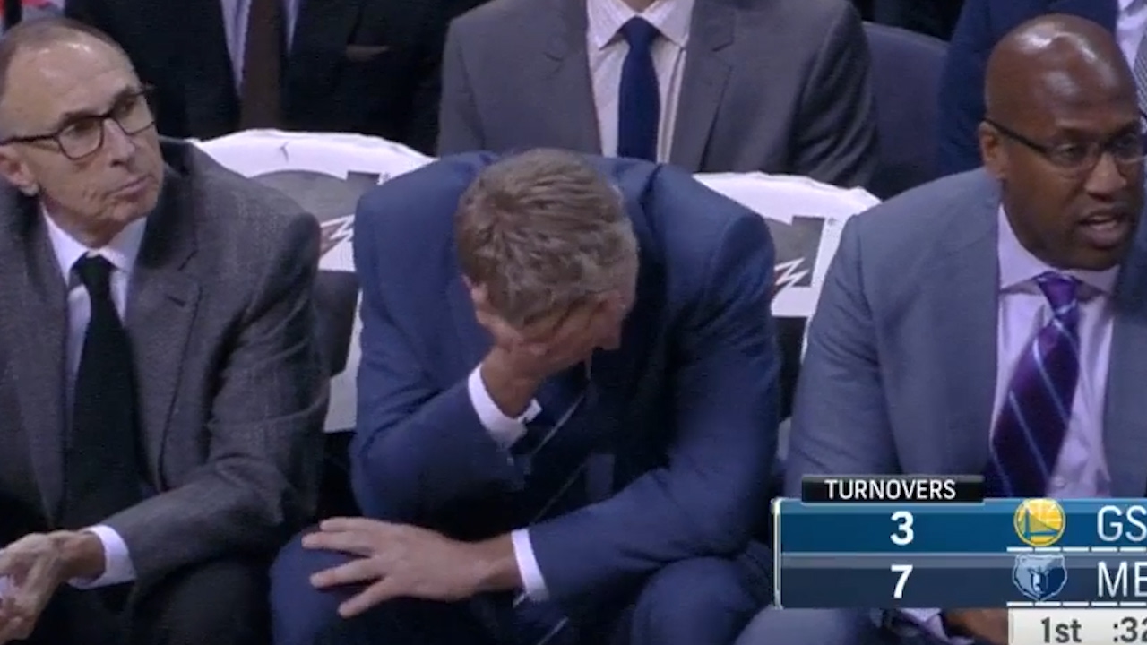 Steve Kerr with a priceless reaction after Steph Curry's wild behind the back pass