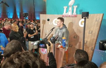 Tom Brady speaks on growing up a baseball & 49ers fan (FV Exclusive)