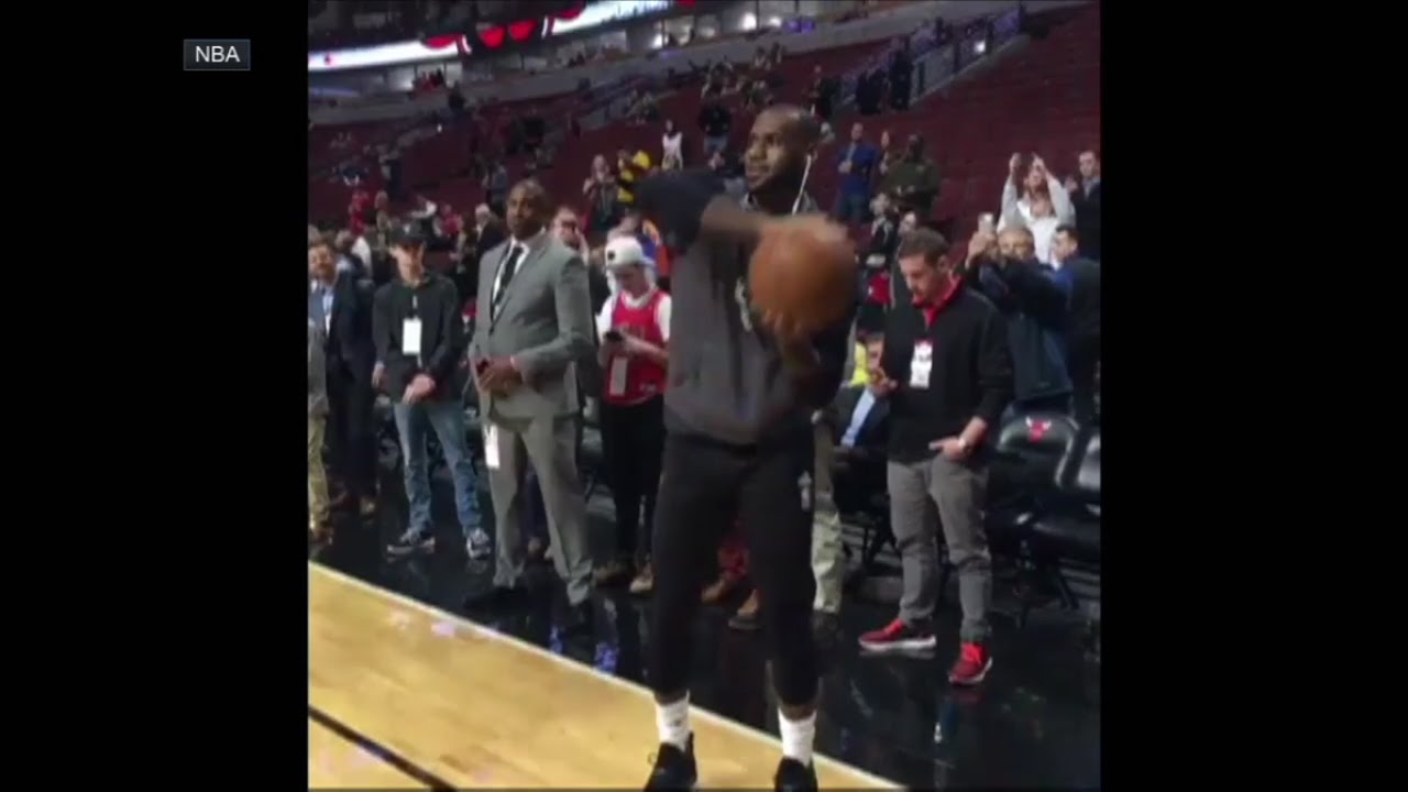 LeBron James mocks Lonzo Ball's jump shot during warm ups