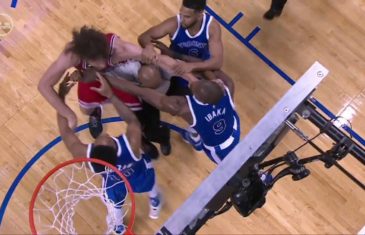 Robin Lopez & Serge Ibaka swing fists at each other in a scuffle
