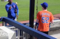 Yoenis Cespedes signs autographs for kids at New York Mets game (FV Exclusive)
