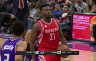 Houston’s Chinanu Onuaku converts on his underhand free throws again