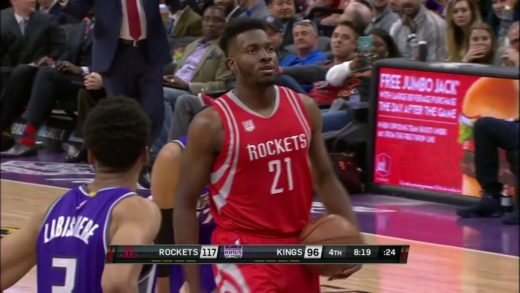 Houston’s Chinanu Onuaku converts on his underhand free throws again