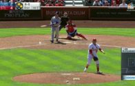Kyle Schwarber destroys a go-ahead homer for the Cubs