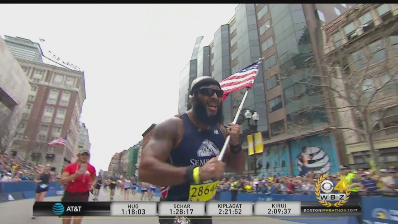 Marine amputee Jose Sanchez finishes Boston Marathon waving American Flag