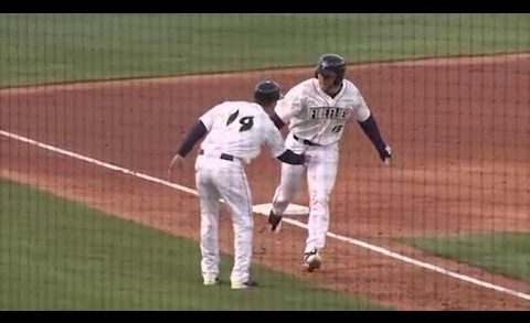 Tim Tebow hits a homer in first career minor league at bat