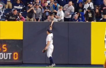 Aaron Judge makes a young fans day by giving him a baseball