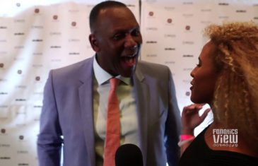 Joe Carter with a priceless reaction after seeing Roberto Alomar’s daughter Robyn Alomar