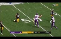 Kyle Rudolph lays out for one-handed snag