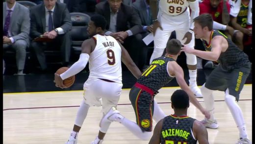 Dwyane Wade with the beautiful spin move in Cleveland debut