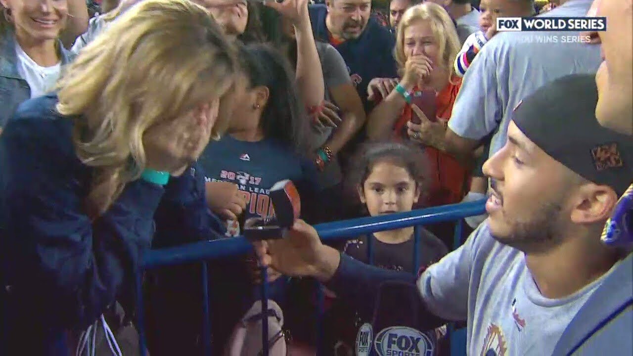 Carlos Correa proposes to girlfriend after winning World Series in Game 7