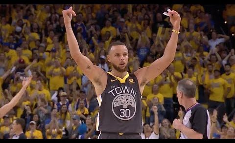 Stephen Curry Breaks NBA Finals Record for 3-Pointers