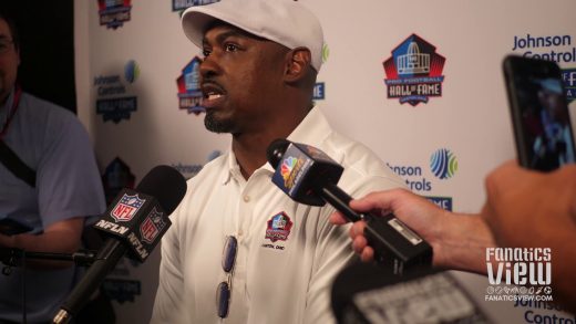 Brian Dawkins on Terrell Owens Not Attending Enshrinement