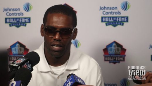 Randy Moss speaks on Facing Brian Urlacher