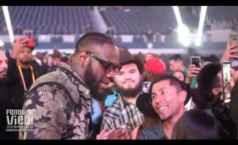 Deontay Wilder received well by fans at AT&T Stadium at Errol Spence Fight