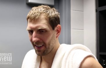 Dirk Nowitzki reacts to Doc Rivers touching tribute in Los Angeles