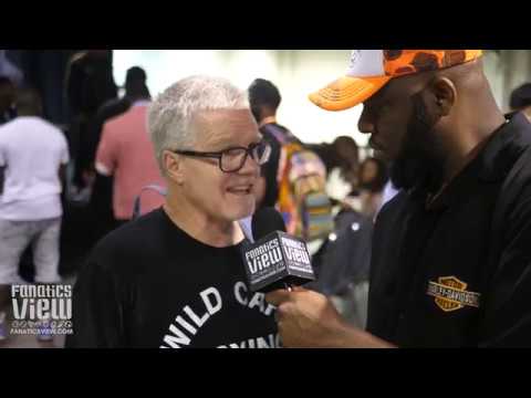 Freddie Roach expects an 'easy victory' for Manny Pacquiao (Fanatics View Exclusive)