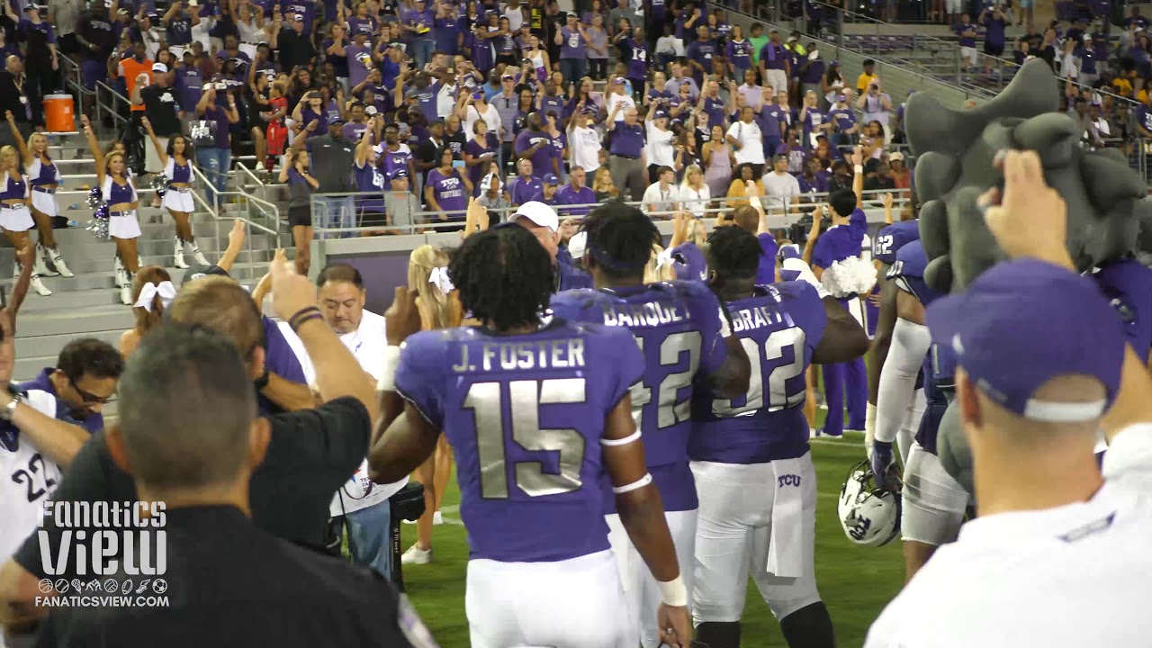 TCU Horned Frogs 'Fight Song' After 2019 Season Opening Victory
