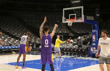 Kyle Kuzma works on his three-point shot and jumpers ahead of his 2019 debut against the Dallas Mavericks
